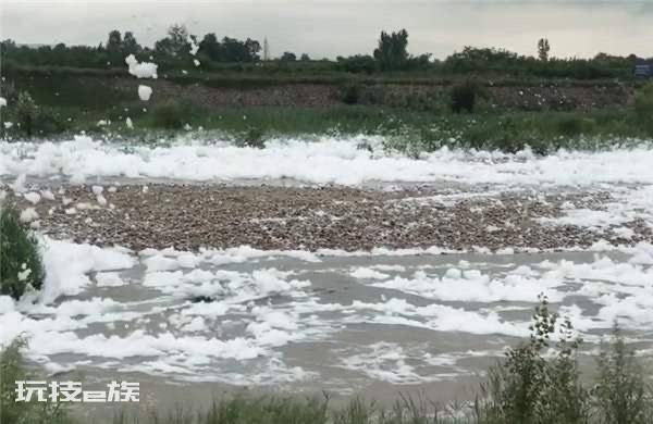 夏天下雪意味着什么现象(六月飞雪异常天气预示了什么)-图片1